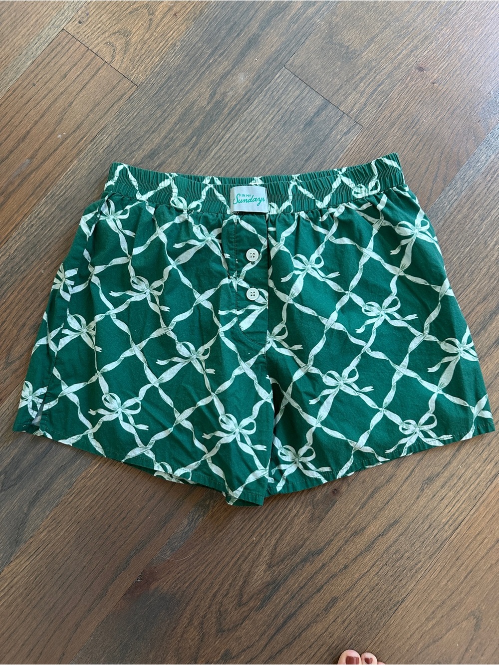 In My Sundays Green Bow-Print Women's Sleep Shorts